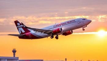 Canadian North Boeing 737-300 transports firefighters to Thunder Bay to fight forest fires in northern Ontario. Photo by Tom Podolec (Instagram user @tompodolec)