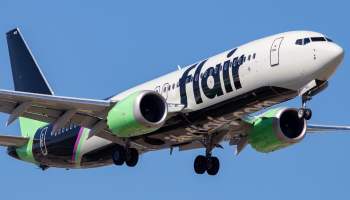Flair 737 Max 8