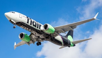 Flair Airlines Boeing 737 Max 8.